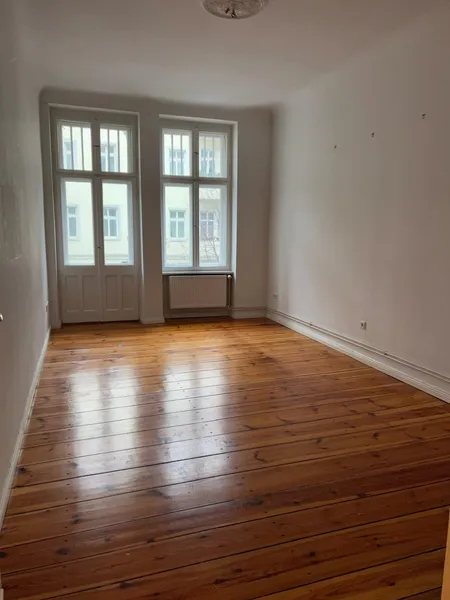 2-Raum-Wohnung mit Balkon, Wannenbad, Keller etc. — photo 1